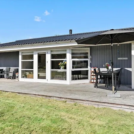 30593-odder-tvaeragervej-15 *